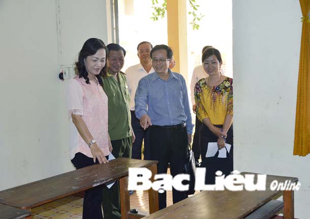 Kiểm tra công tác chuẩn bị kỳ thi THPT Quốc gia năm 2015